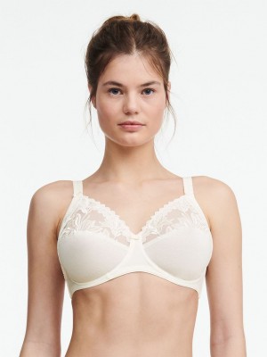 White Women Chantelle Amazone Full Coverage Unlined Bra | IKB431RC