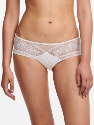 White Women Chantelle Maddie Hipster Panty | KHV5442FL