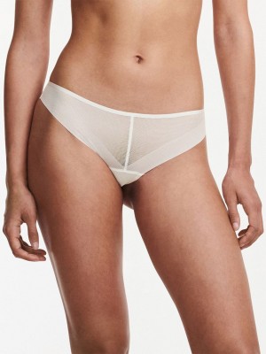 White Women Chantelle Xpose Thong Panty | APS3100VW