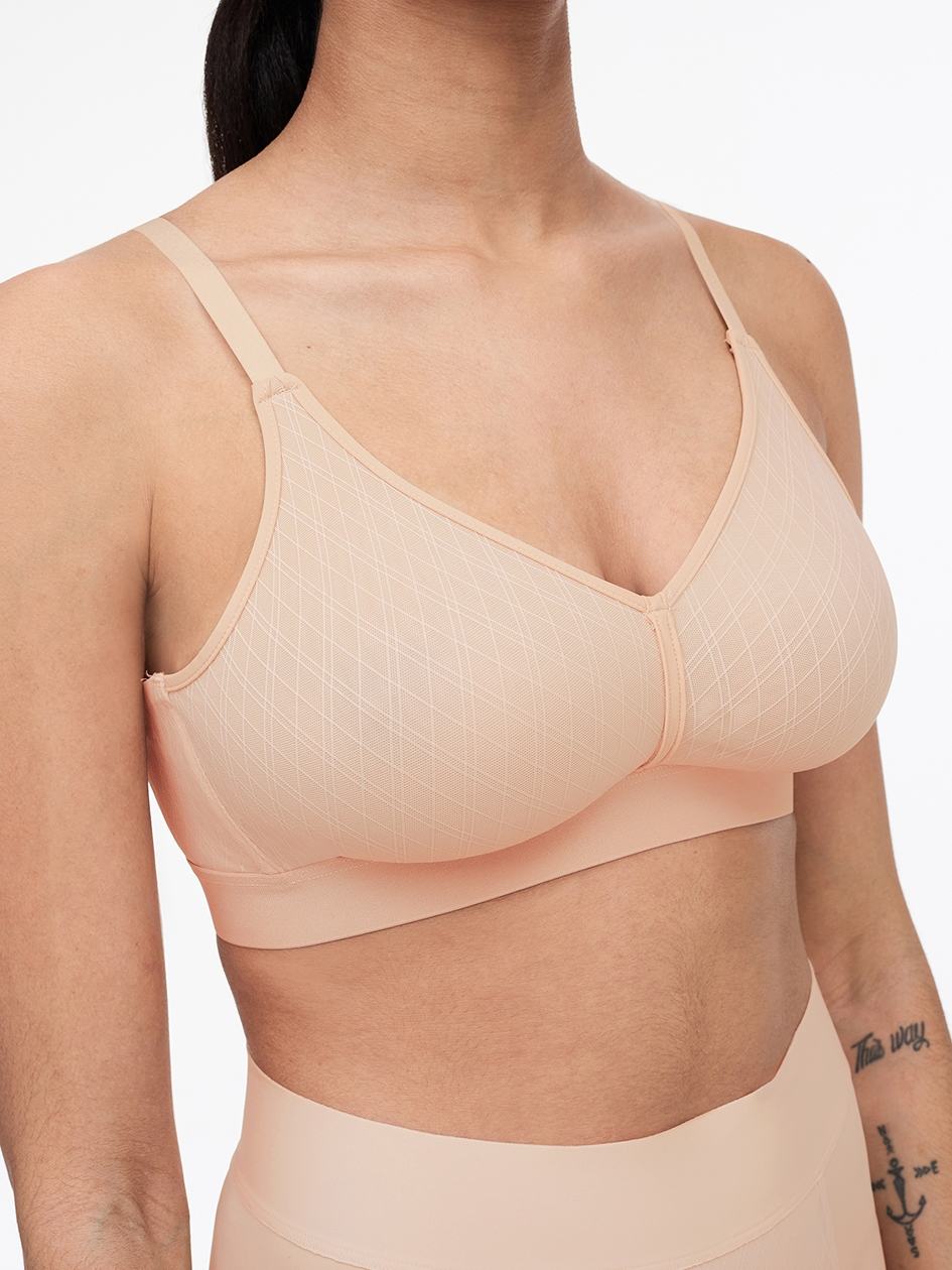 Beige Pink Women Chantelle Smooth Lines Back Smoothing Wireless Bras | BJT1045UY