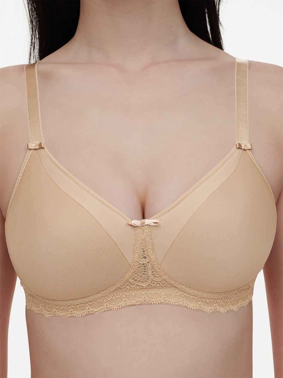 Beige Women Chantelle Merci Custom Fit Wireless with Pocket Bras | CDX8665DM