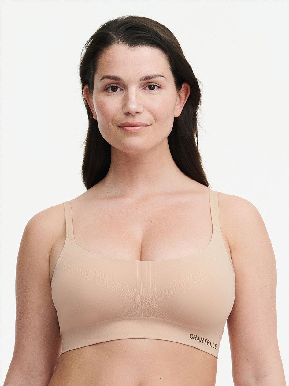 Beige Women Chantelle Smooth Comfort Wireless Lift Bralettes | XHX8031BH