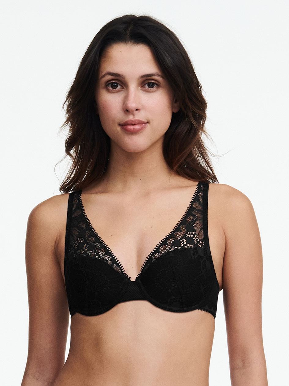 Black Women Chantelle Day to Night Lace Convertible Plunge Bras | ENZ1100DL