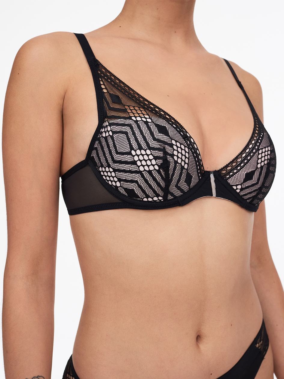 Black Women Chantelle Ondine Lace Plunge Contour Bras | ZNP568YG