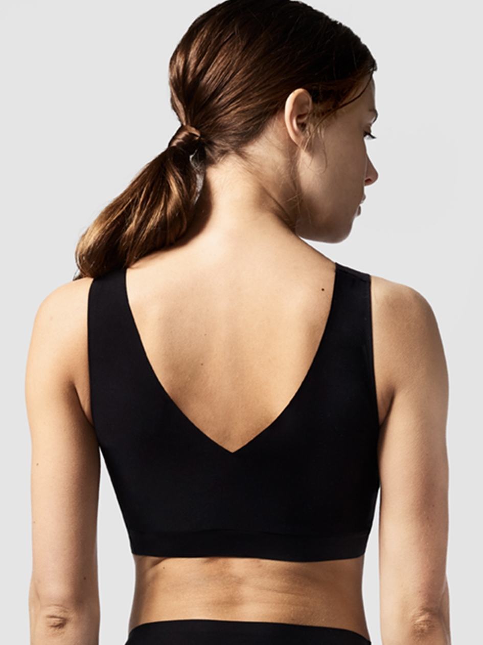 Black Women Chantelle SoftStretch Padded V-Neck Sports Bra | XRP5766TN