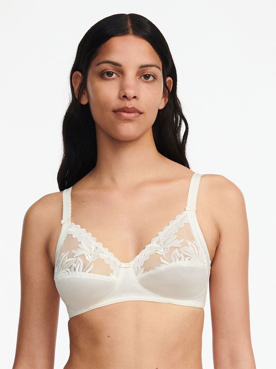 White Women Chantelle Amazone Full Coverage Wireless Bras | LCQ4959SC