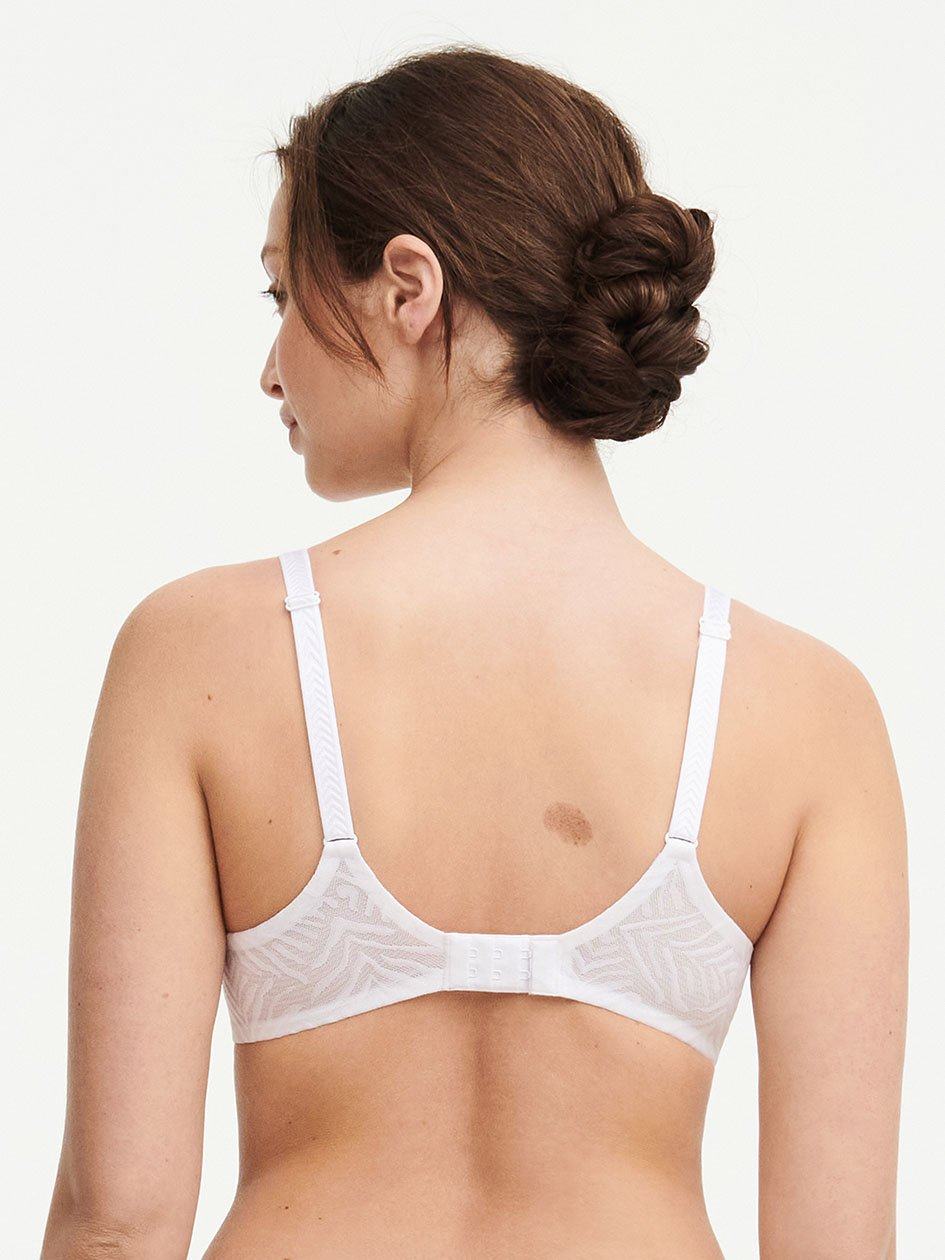 White Women Chantelle Graphic Allure Lace Plunge T-Shirt Bra | QDL3793PN