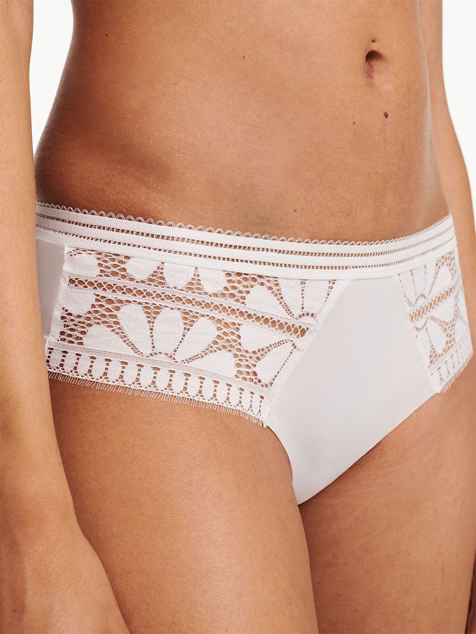 White Women Chantelle Sofie Lace Hipster Panty | MGO43100NV