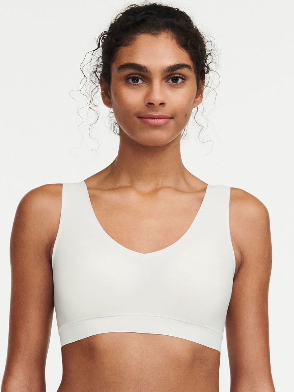 White Women Chantelle SoftStretch Padded V-Neck Sports Bra | SEU2696ZE